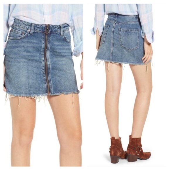 We the Free Medium Wash Denim Mini Blue Jean Skirt with Frayed Raw Hem Size 28 - Picture 1 of 5